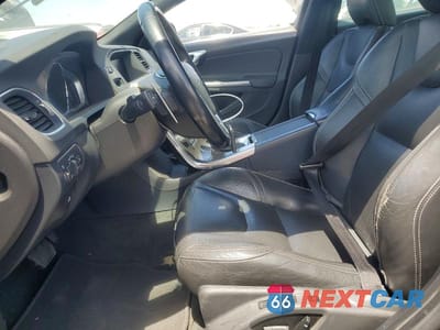 Zdjęcie 7 z 12 samochodu: 2015 VOLVO S60 PREMIER VIN:YV140MFK8F2357046 - miniatura