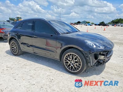 Czwarte zdjęcie samochodu z boku: 2017 PORSCHE MACAN S VIN:WP1AB2A53HLB12885 - miniatura