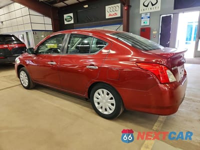 Drugie zdjęcie samochodu z przodu: 2018 NISSAN VERSA SV VIN:3N1CN7APXJK406531 - miniatura