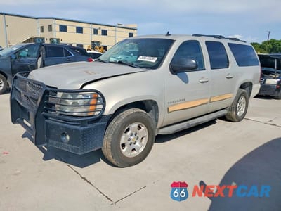 2010 CHEVROLET SUBURBAN K1500 LT 1GNUKJE3XAR129968 - główne zdjęcie licytacji z USA - miniatura