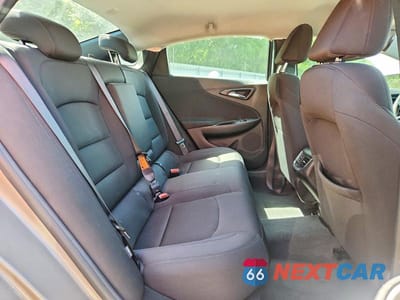 Zdjęcie 10 z 12 samochodu: 2023 CHEVROLET MALIBU LT VIN:1G1ZD5ST0PF159939 - miniatura