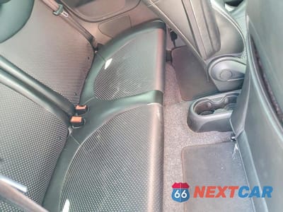 Zdjęcie 10 z 13 samochodu: 2017 FIAT 500 ELECTRIC VIN:3C3CFFGE4HT659945 - miniatura