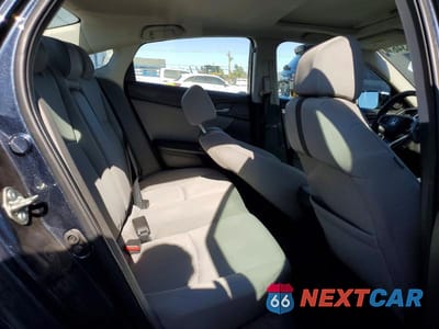 Zdjęcie 10 z 12 samochodu: 2016 HONDA CIVIC EX VIN:19XFC2F79GE222412 - miniatura