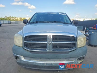 Piąte zdjęcie samochodu w środku: 2008 DODGE RAM 1500 ST VIN:1D7HA18N48S520584 - miniatura
