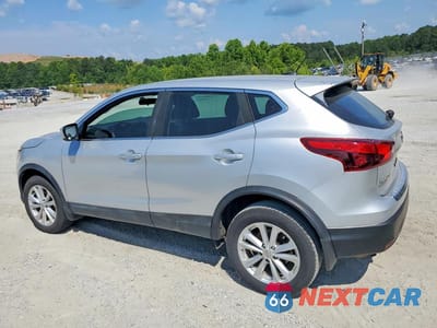 Drugie zdjęcie samochodu z przodu: 2018 NISSAN ROGUE SPORT S VIN:JN1BJ1CP5JW102710 - miniatura
