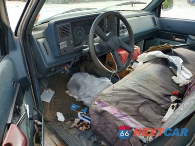 Zdjęcie 8 z 12 samochodu: 1990 GMC SIERRA K1500 VIN:1GTDK14K6LE548086 - miniatura