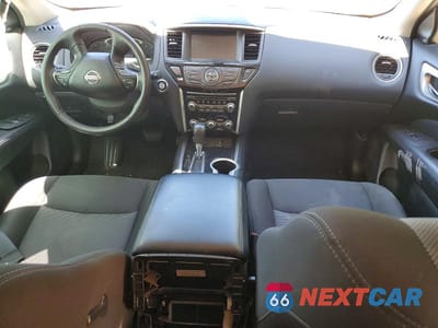Zdjęcie 8 z 13 samochodu: 2020 NISSAN PATHFINDER SV VIN:5N1DR2BM1LC606571 - miniatura