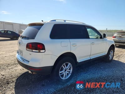 Trzecie zdjęcie samochodu z tyłu: 2008 VOLKSWAGEN TOUAREG 2 V6 VIN:WVGBE77L68D055524 - miniatura
