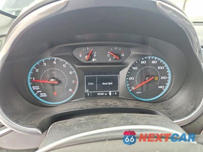Zdjęcie 9 z 12 samochodu: 2021 CHEVROLET MALIBU VIN:1G1ZD5ST6MF004971 - miniatura