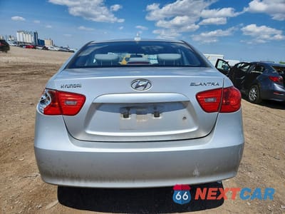 Zdjęcie 6 z 12 samochodu: 2009 HYUNDAI ELANTRA GLS VIN:KMHDU46DX9U767525 - miniatura