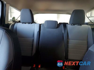 Zdjęcie 10 z 13 samochodu: 2017 FORD ESCAPE S VIN:1FMCU0F77HUA38721 - miniatura