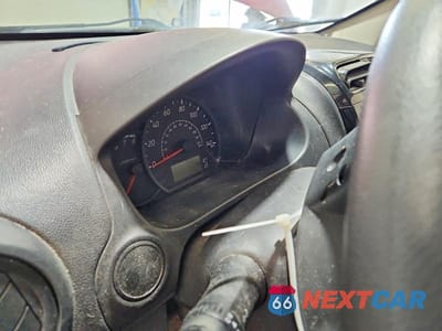 Zdjęcie 9 z 12 samochodu: 2015 MITSUBISHI MIRAGE DE VIN:ML32A3HJ7FH001230 - miniatura