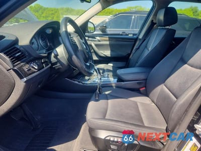 Zdjęcie 7 z 12 samochodu: 2016 BMW X3 SDRIVE28I VIN:5UXWZ7C58G0R32889 - miniatura