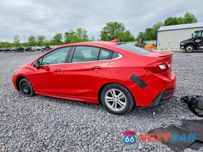 Drugie zdjęcie samochodu z przodu: 2017 CHEVROLET CRUZE LT VIN:1G1BE5SM4H7265474 - miniatura