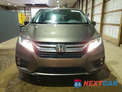 Piąte zdjęcie samochodu w środku: 2019 HONDA ODYSSEY EX VIN:5FNRL6H50KB080776 - miniatura