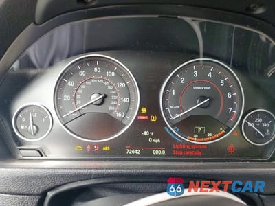 Zdjęcie 9 z 13 samochodu: 2017 BMW 340 XI VIN:WBA8B7G52HNU37467 - miniatura