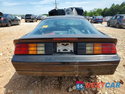 Zdjęcie 6 z 12 samochodu: 1990 CHEVROLET CAMARO RS VIN:1G1FP23E6LL115190 - miniatura