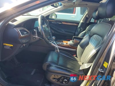 Zdjęcie 7 z 12 samochodu: 2017 GENESIS G90 PREMIUM VIN:KMHG34JA0HU022939 - miniatura