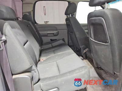 Zdjęcie 10 z 12 samochodu: 2014 CHEVROLET SILVERADO C2500 HEAVY DUTY VIN:1GC1CVCG0EF120452 - miniatura