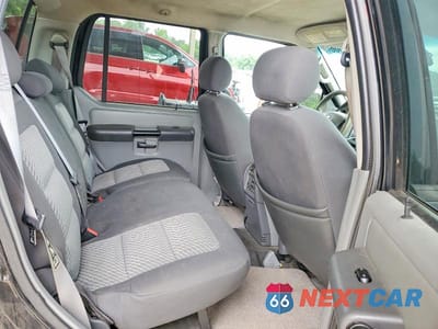 Zdjęcie 10 z 12 samochodu: 2003 FORD EXPLORER SPORT TRAC VIN:1FMZU67EX3UC07410 - miniatura