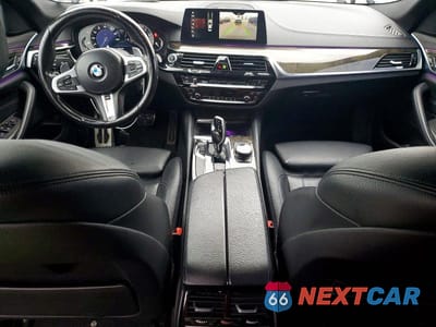 Zdjęcie 8 z 13 samochodu: 2018 BMW 530 XI VIN:WBAJA7C59JG909216 - miniatura