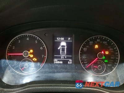 Zdjęcie 9 z 12 samochodu: 2012 VOLKSWAGEN PASSAT SEL VIN:1VWCM7A35CC083850 - miniatura
