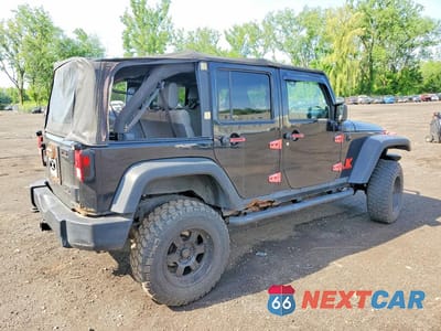 Trzecie zdjęcie samochodu z tyłu: 2009 JEEP WRANGLER UNLIMITED X VIN:1J4GA39189L752446 - miniatura