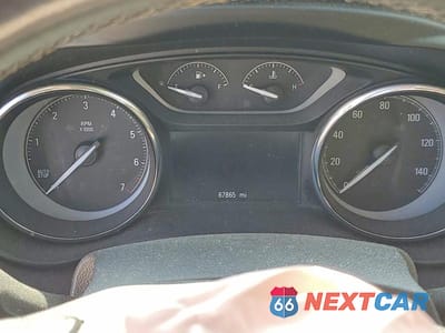 Zdjęcie 9 z 13 samochodu: 2020 BUICK ENVISION PREFERRED VIN:LRBFX1SA5LD099878 - miniatura