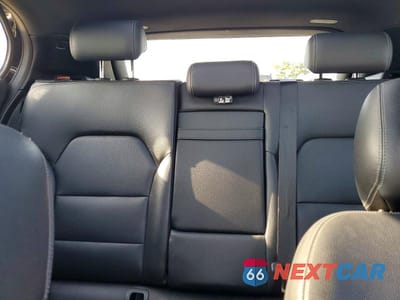 Zdjęcie 10 z 13 samochodu: 2016 MERCEDES-BENZ GLA 250 VIN:WDCTG4EB3GJ225831 - miniatura