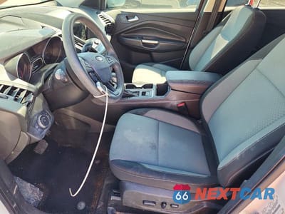 Zdjęcie 7 z 12 samochodu: 2019 FORD ESCAPE SE VIN:1FMCU0GD1KUC35606 - miniatura
