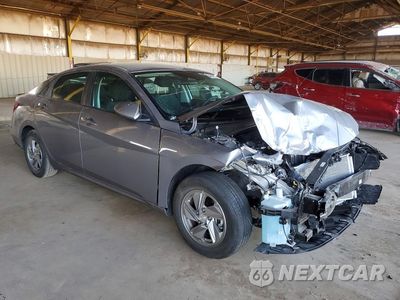 Czwarte zdjęcie samochodu z boku: 2025 HYUNDAI ELANTRA SE VIN:KMHLL4DG1SU081150 - miniatura