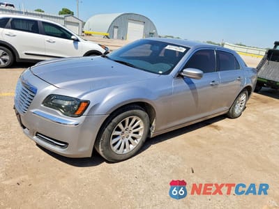2014 CHRYSLER 300 2C3CCAAG6EH275949 - główne zdjęcie licytacji z USA - miniatura