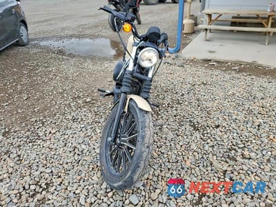 Drugie zdjęcie samochodu z przodu: 2015 HARLEY-DAVIDSON XL883 IRON 883 VIN:1HD4LE216FC437633 - miniatura