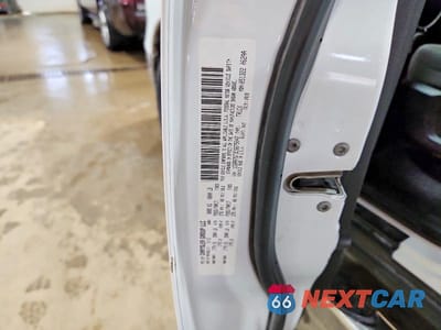 Zdjęcie 12 z 12 samochodu: 2013 RAM 1500 SLT VIN:1C6RR7GT3DS675042 - miniatura