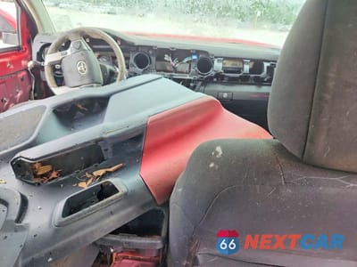 Zdjęcie 8 z 12 samochodu: 2016 TOYOTA TACOMA SR5 V6 VIN:5TFAZ5CN1GX016157 - miniatura