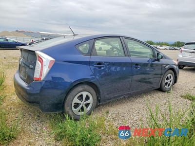 Trzecie zdjęcie samochodu z tyłu: 2012 TOYOTA PRIUS THREE VIN:JTDKN3DU1C1546913 - miniatura