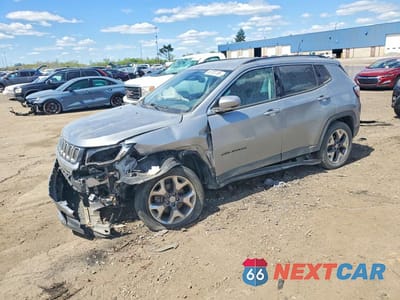 2020 JEEP COMPASS 3C4NJDCB4LT240294 - główne zdjęcie licytacji z USA - miniatura