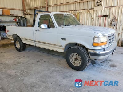 Czwarte zdjęcie samochodu z boku: 1994 FORD F150 VIN:1FTEF14HXRLA26210 - miniatura