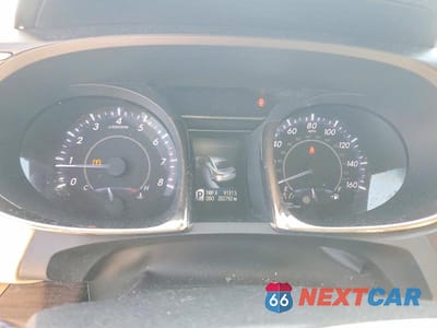 Zdjęcie 9 z 12 samochodu: 2014 TOYOTA AVALON XLE VIN:4T1BK1EB9EU132558 - miniatura