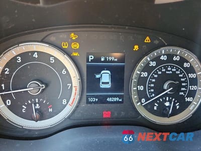 Zdjęcie 9 z 13 samochodu: 2022 HYUNDAI VENUE LIMITED VIN:KMHRC8A36NU152429 - miniatura