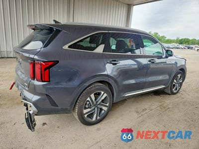Trzecie zdjęcie samochodu z tyłu: 2024 KIA SORENTO EX VIN:KNDRHDLG4R5248154 - miniatura