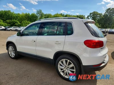 Drugie zdjęcie samochodu z przodu: 2013 VOLKSWAGEN TIGUAN S VIN:WVGBV3AX9DW619444 - miniatura