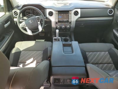 Zdjęcie 8 z 13 samochodu: 2019 TOYOTA TUNDRA CREWMAX SR5 VIN:5TFEM5F14KX137475 - miniatura