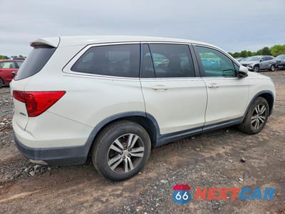 Trzecie zdjęcie samochodu z tyłu: 2017 HONDA PILOT EXL VIN:5FNYF6H50HB015809 - miniatura