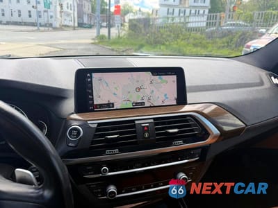 Zdjęcie 6 z 12 samochodu: 2019 BMW X3 XDRIVE30I VIN:5UXTR9C55KLR04358 - miniatura