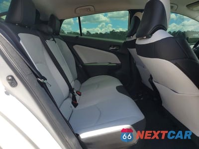 Zdjęcie 10 z 12 samochodu: 2022 TOYOTA PRIUS LIMITED VIN:JTDKAMFU3N3173055 - miniatura