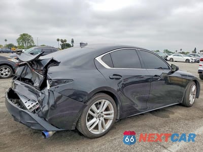 Trzecie zdjęcie samochodu z tyłu: 2021 LEXUS IS 300 VIN:JTHAA1D20M5115160 - miniatura