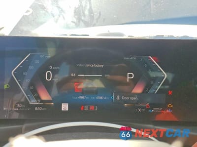 Zdjęcie 9 z 12 samochodu: 2023 BMW 330XI VIN:3MW89FF02P8D04365 - miniatura