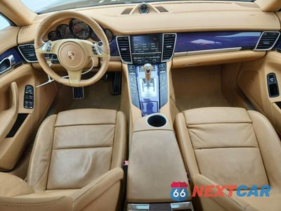 Zdjęcie 8 z 12 samochodu: 2014 PORSCHE PANAMERA 2 VIN:WP0AA2A70EL005200 - miniatura