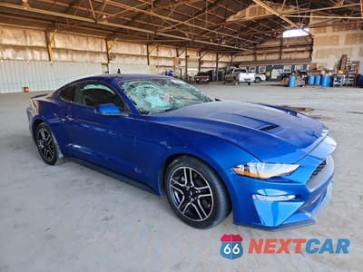 Czwarte zdjęcie samochodu z boku: 2018 FORD MUSTANG VIN:1FA6P8THXJ5123482 - miniatura